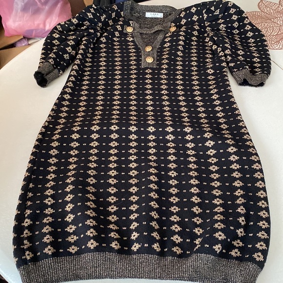 LARA Black and Gold Sheath Mini Dress with Puff Sleeves - Picture 16 of 16